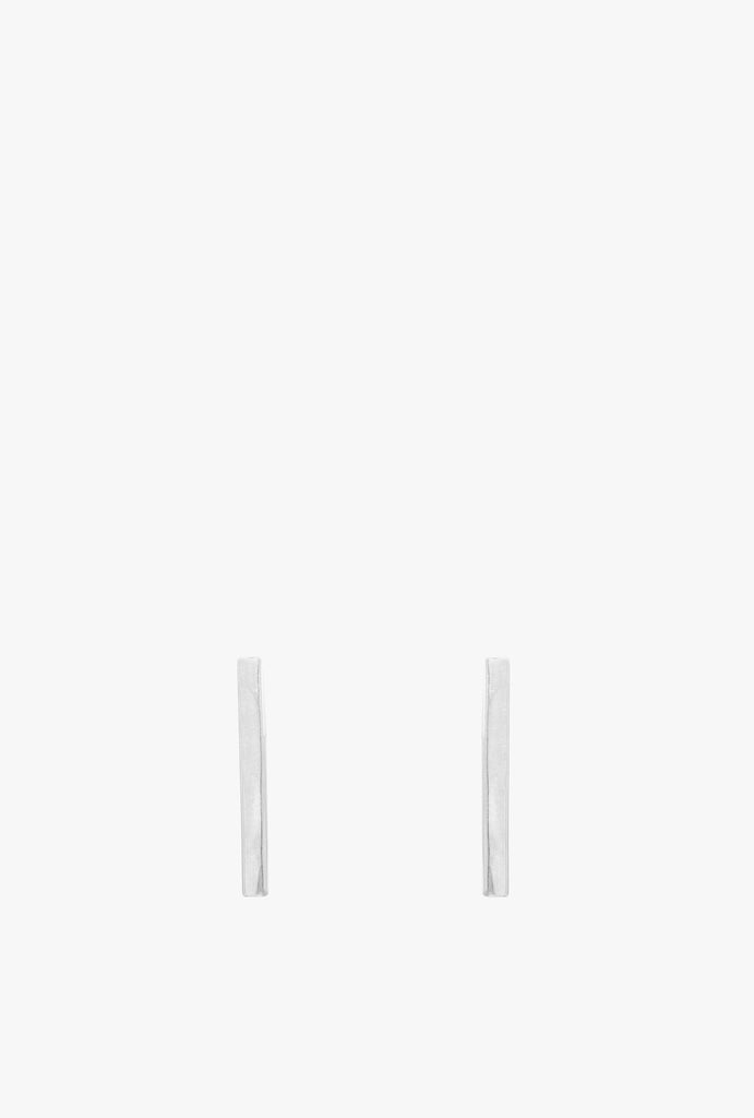 Bar Medium Post Earring P