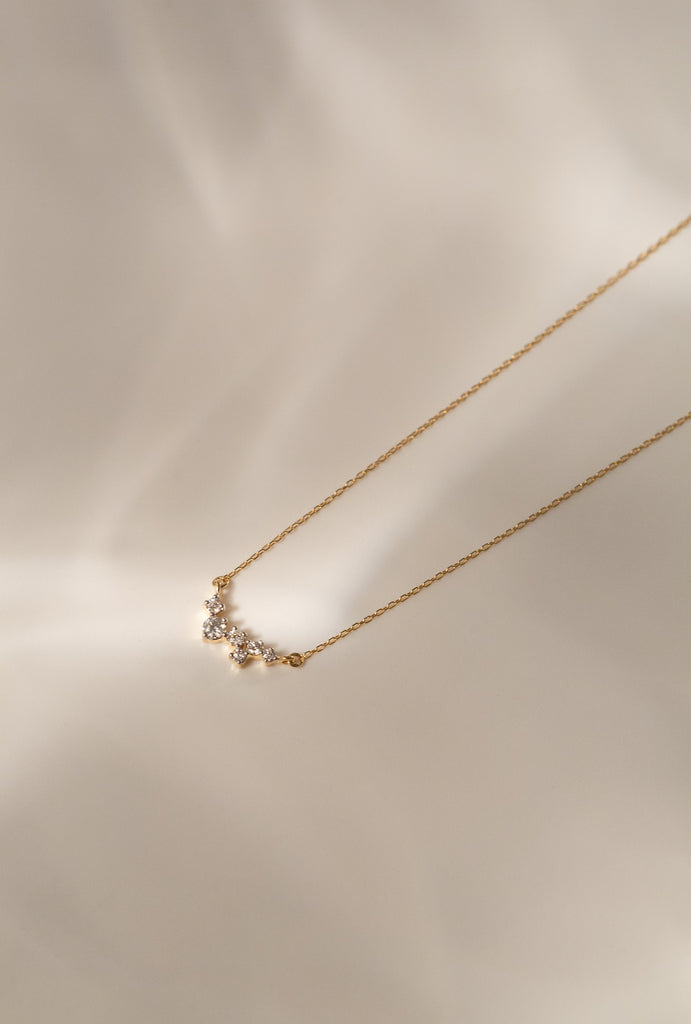 Scattered Diamond Necklace - 14KT