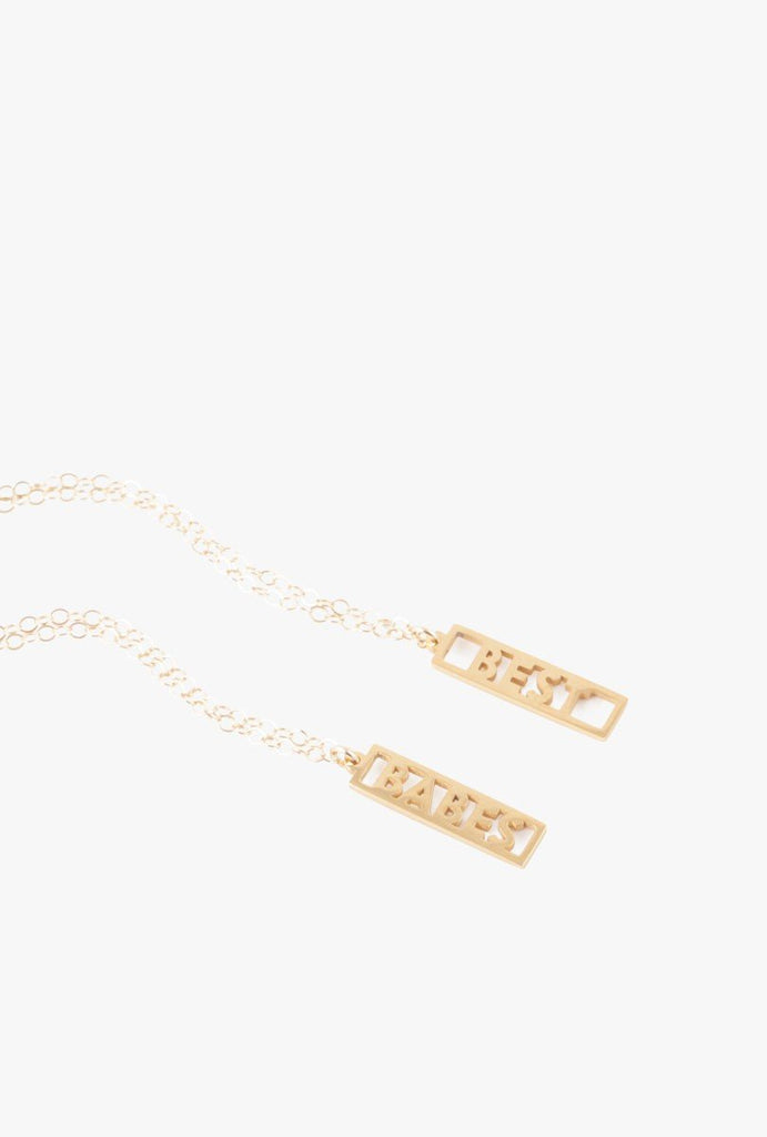 Best Babes Necklace Set