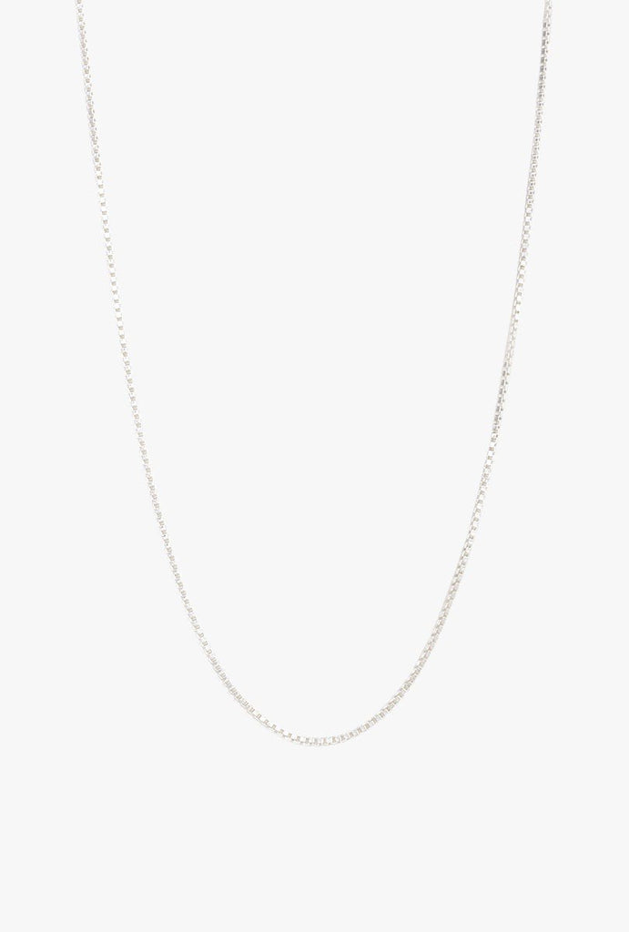 Clea Chain Necklace