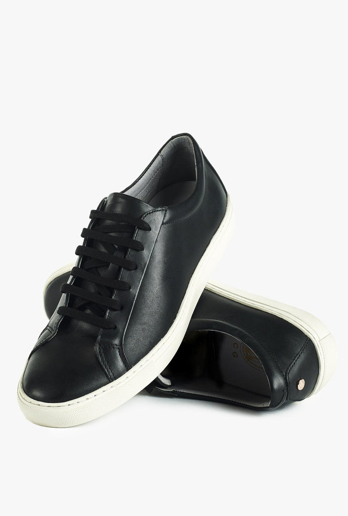 Kennedy Sneaker